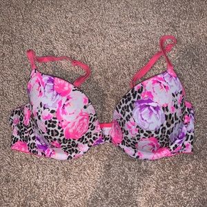 Victoria’s Secret bra